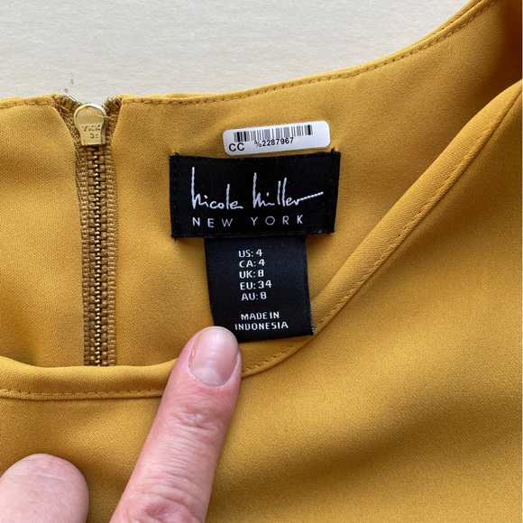 Nicole Miller | Goldenrod Tunic - Picture 2 of 7